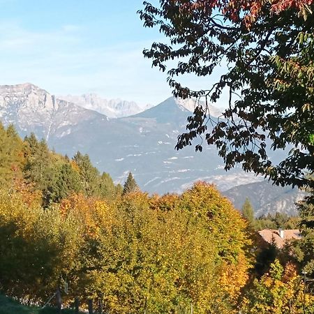 Casa Ciclamino Apartman Serrada Kültér fotó