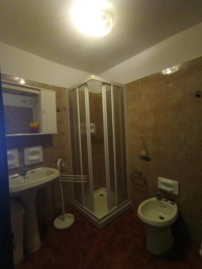 Casa Ciclamino Apartman Serrada Kültér fotó
