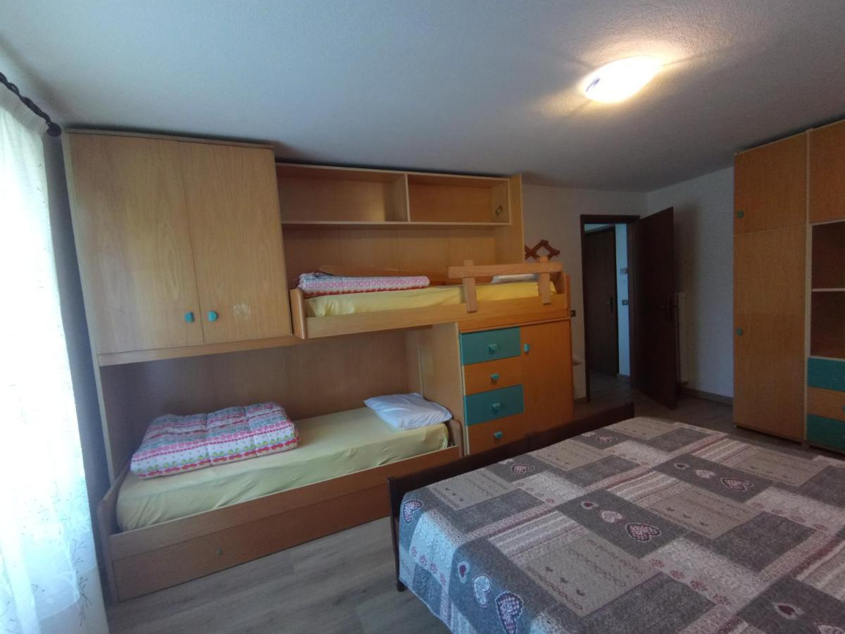 Casa Ciclamino Apartman Serrada Kültér fotó