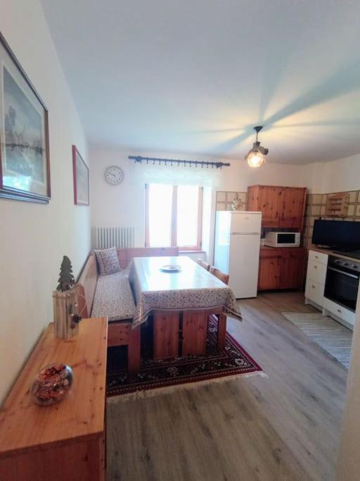 Casa Ciclamino Apartman Serrada Kültér fotó