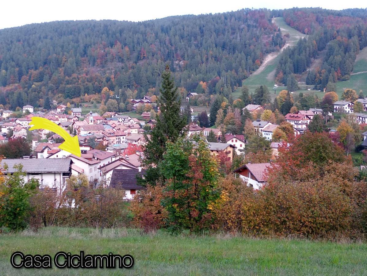 Casa Ciclamino Apartman Serrada Kültér fotó