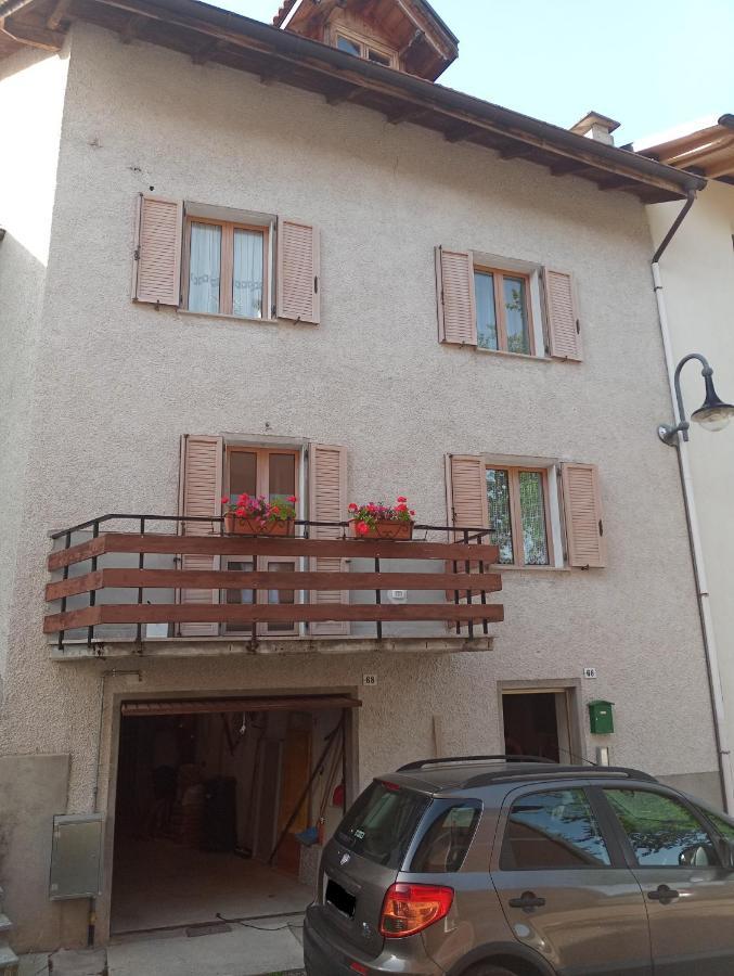 Casa Ciclamino Apartman Serrada Kültér fotó